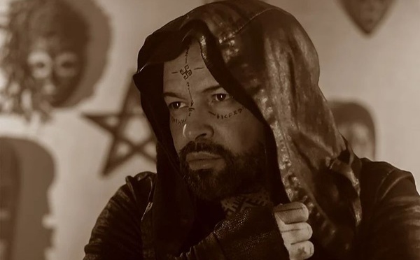 "Sahra Dyalna" : Elam Jay fusionne tradition et modernité pour célébrer l'histoire du Maroc