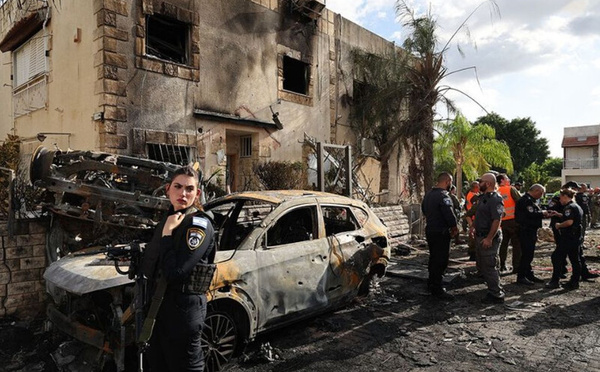 Une nouvelle frappe israélienne tue un membre du Hezbollah au sud du Liban