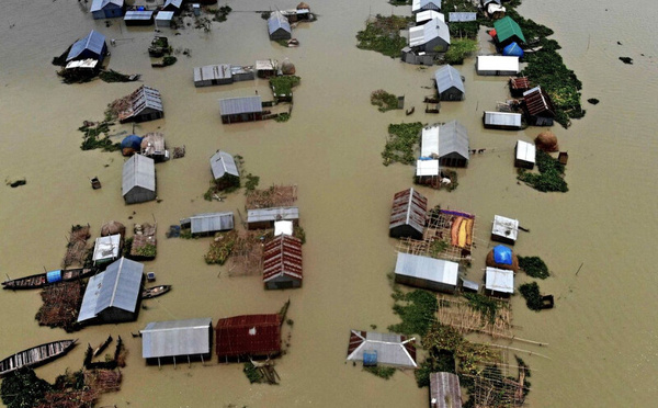 Inondations en Asie : un bilan meurtrier qui atteint 818 morts