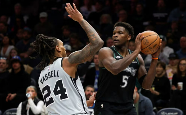 NBA : Le Thunder en tête, performances remarquables pour Igoudala, Doncic et Johnson