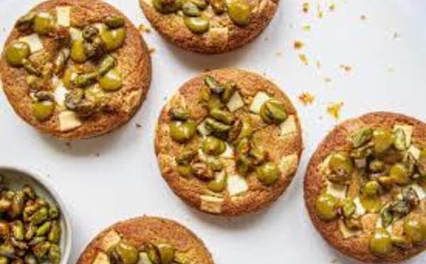 Cookies moelleux, cœur chocolat blanc et pistache croquante