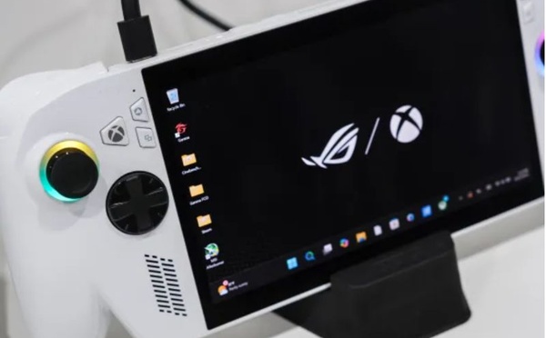 Intel prépare une offensive sur les consoles portables: nouvelle puce Core Series 3 “Panther Lake” et stack logiciel dédié