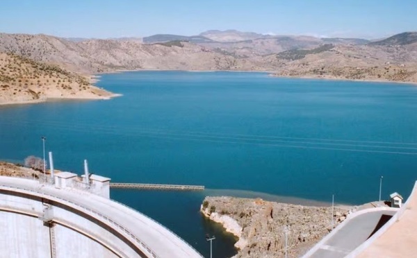 Enfin, les réserves en eau (dix barrages) ont atteint des niveaux exceptionnels