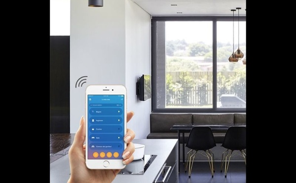 Le « smart home » à portée de tous: comment transformer votre maison avec un petit budget
