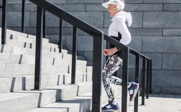 ​Santé cardiaque : monter les escaliers chaque jour réduit le risque de maladies cardiovasculaires