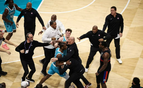NBA : bagarre générale à Charlotte et succès du Thunder à Los Angeles