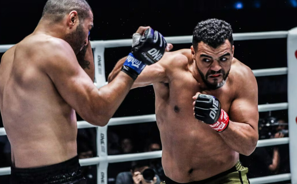 Kickboxing : Tarik Khbabez privé de sa ceinture Glory pour refus de combat