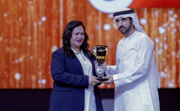 Dubaï célèbre Fawzia Mahmoudi: le Maroc triomphe aux «Initiatives des Faiseurs d’Espoir»