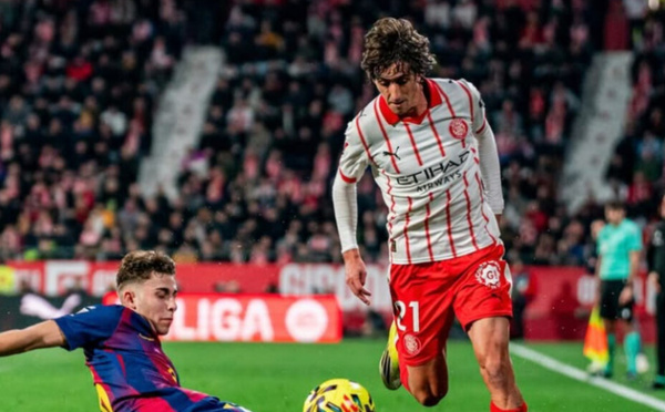 Flick critique mais reste optimiste après la défaite du Barça à Gérone