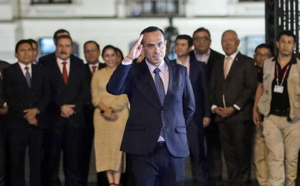 Crise politique au Pérou : le président José Jerí destitué