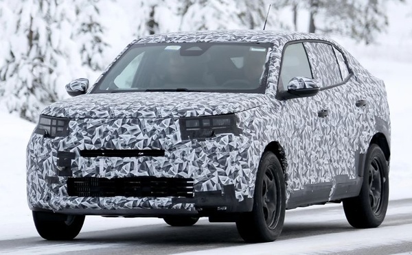 Stellantis installe un nouveau SUV coupé à Kénitra