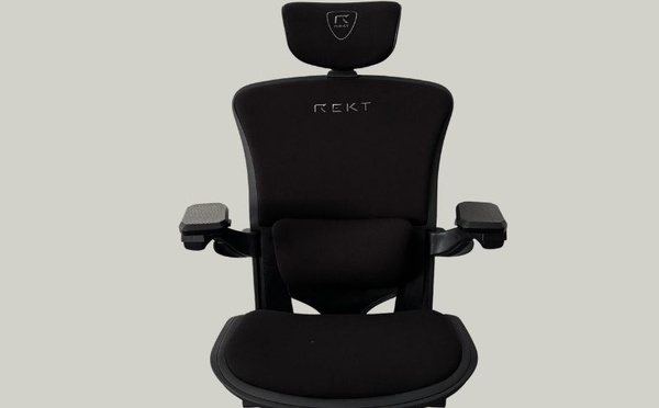 Aïe, mon dos, aïe ma nuque : et si le vrai problème n’était pas seulement votre chaise ?