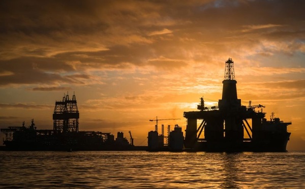 Choc pétrolier : le Brent chute après le revirement Trump-Iran