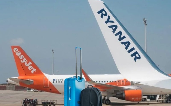 Ryanair, easyJet : vers deux bagages cabine gratuits en Europe… et les Marocains pourraient-ils aussi en profiter ?