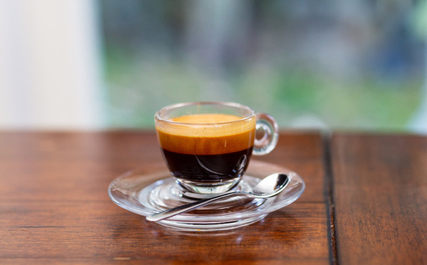 Et si ton café du matin dépendait d’une formule mathématique secrète ?