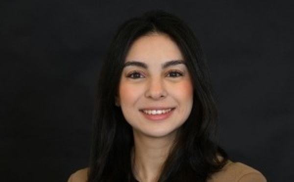 Écrans et développement du langage chez les tout-petits : un danger silencieux pour le langage ?