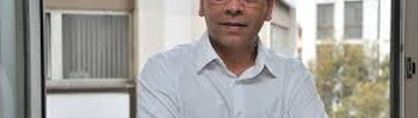 La colonne centrale et les piliers