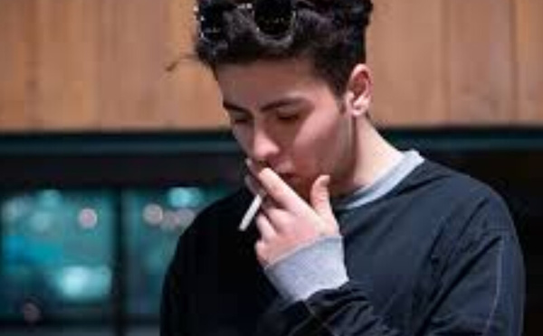 Royaume-Uni : Une loi antitabac historique, ou le retour assumé d’un État qui encadre davantage ?