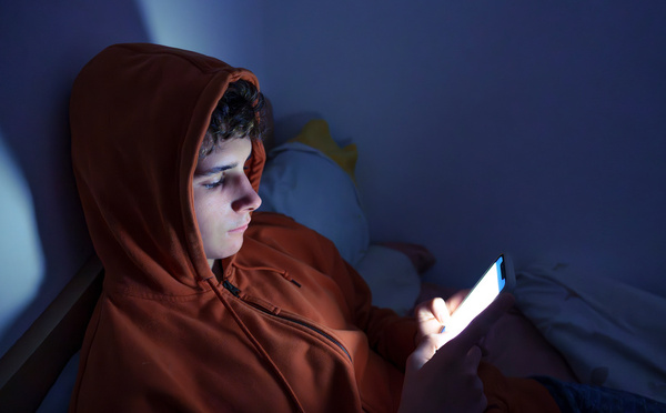 Quand l’IA dit “oui” à tout… et si le problème, c’était nous ?