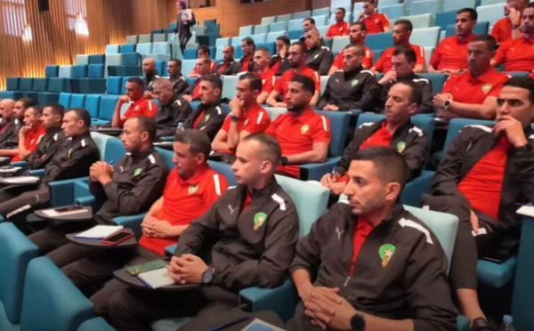 Tensions au sein de l’arbitrage marocain après les polémiques de Botola Pro