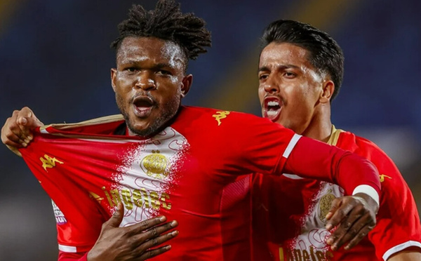 Le Wydad remporte le derby casablancais face au Raja et relance la course au titre