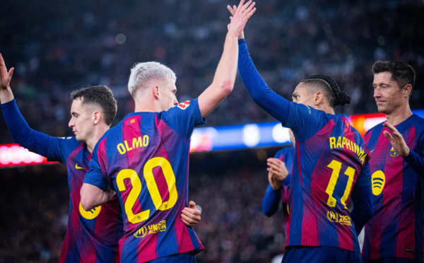 Le Barça remporte le Clasico et file vers un 29e titre de Liga