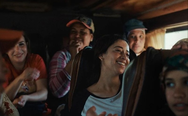 « La Plus Douce » : une plongée cinématographique dans la réalité des ouvrières marocaines en Espagne