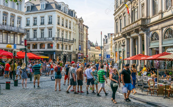 Regroupement familial en Belgique : des conditions financières plus strictes pour les familles marocaines