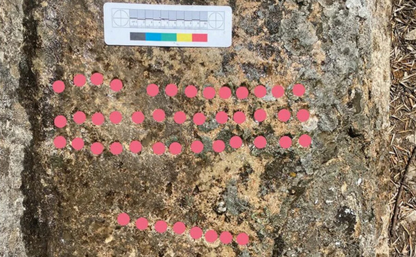 Un jeu vieux de 1 200 ans découvert dans un hammam médiéval à Volubilis