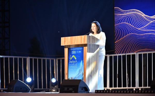 Amel Falah Seghrouchni inaugure le « Rally IA Future Lab » à Merzouga