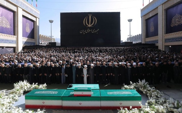 15 à 20 millions de personnes pour les immenses funérailles nationales  d'Ali Khamenei