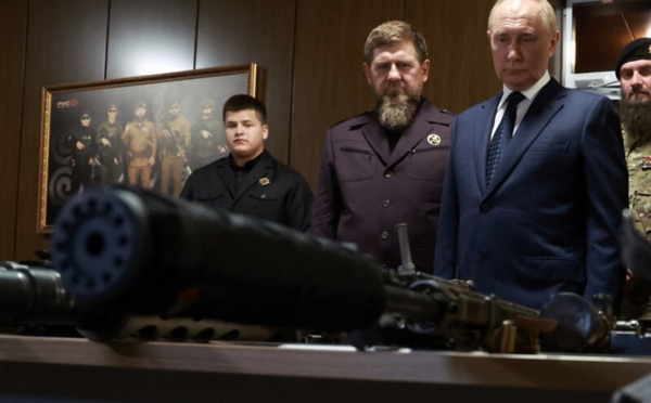 Avant le sommet de l’OTAN, Moscou envoie un signal militaire