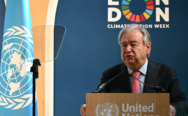 Climat et IA: Antonio Guterres réclame la transparence sur les coûts cachés