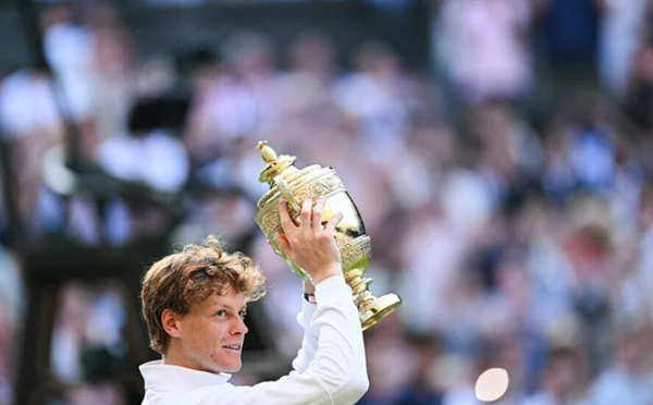 Sinner conserve son titre à Wimbledon