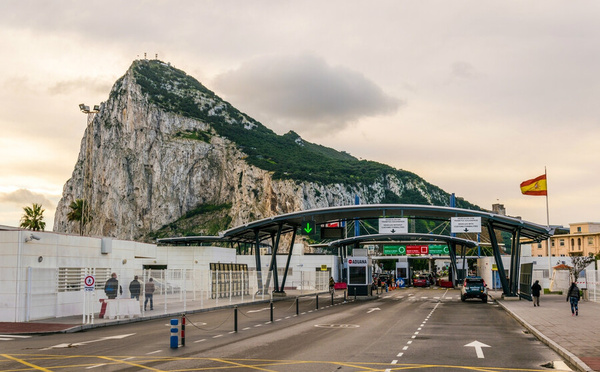 Gibraltar : dix ans après le Brexit, Londres et Bruxelles effacent enfin la frontière