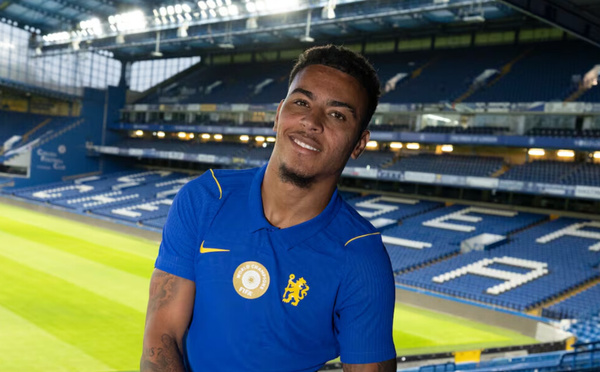 Mercato : Chelsea frappe un grand coup avec Morgan Rogers, record historique pour un joueur anglais