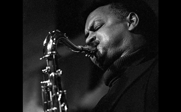 Plas Johnson, le saxophoniste emblématique de « La Panthère rose », s’est éteint à 94 ans