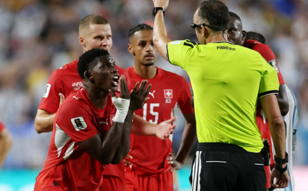 L’IFAB admet une erreur sur l’expulsion d’Embolo