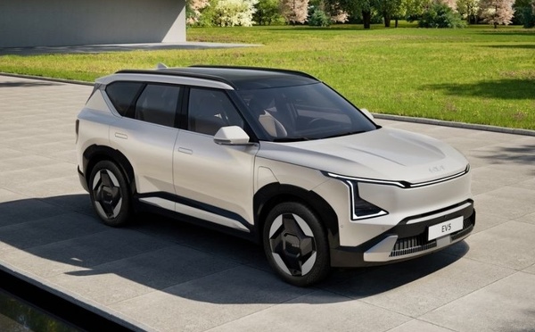 Kia EV5 : le SUV électrique s’impose face à ses concurrents dans un test allemand de référence