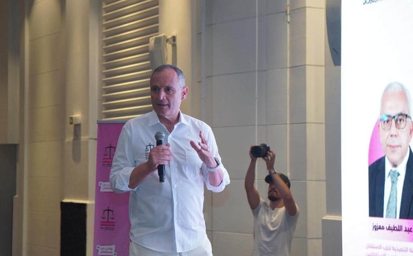 ​À Casablanca, Ryad Mezzour met les « conflits d’intérêts » et le « bak sahbi » au cœur du débat économique