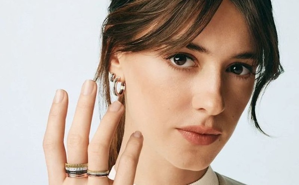 Boucheron : le secret derrière le charme intemporel de la bague Quatre