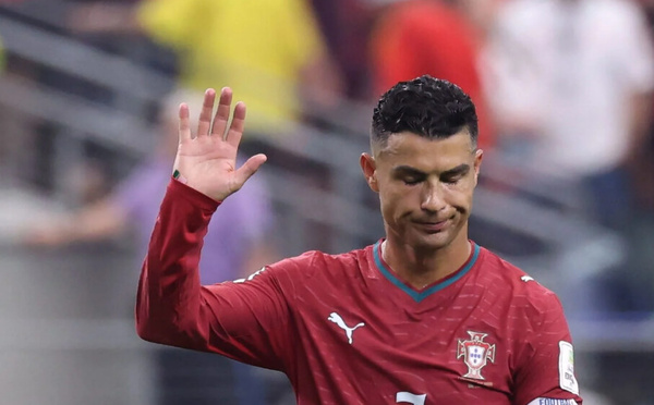 Cristiano Ronaldo suspendu 30 jours après son départ de la sélection portugaise