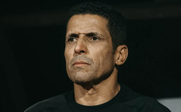 Al Ahly : la direction maintient sa confiance en Houcine Ammouta après le nul contre Al Qanah