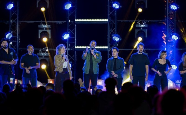 Comediablanca fait le plein à Taghazout Bay avec plus de 1.800 festivaliers pour sa première édition à la plage