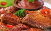 Poulet mariné aux herbes de Provence, sauce au chorizo et purée de courgettes de Ducros