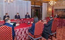 SM Le Roi préside une séance de travail consacrée à la nouvelle charte de l'investissement