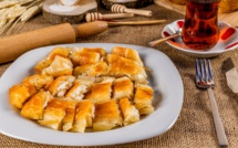 Feta en filo au miel et au sésame