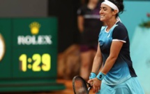 Tennis : Jabeur se qualifie pour la finale à Madrid