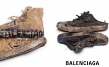 Les nouvelles baskets de Balenciaga à 1850 $ sont "entièrement détruites".