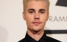 Guéri du syndrome de Ramsay Hunt, Justin bieber profite de son été avec Hailey